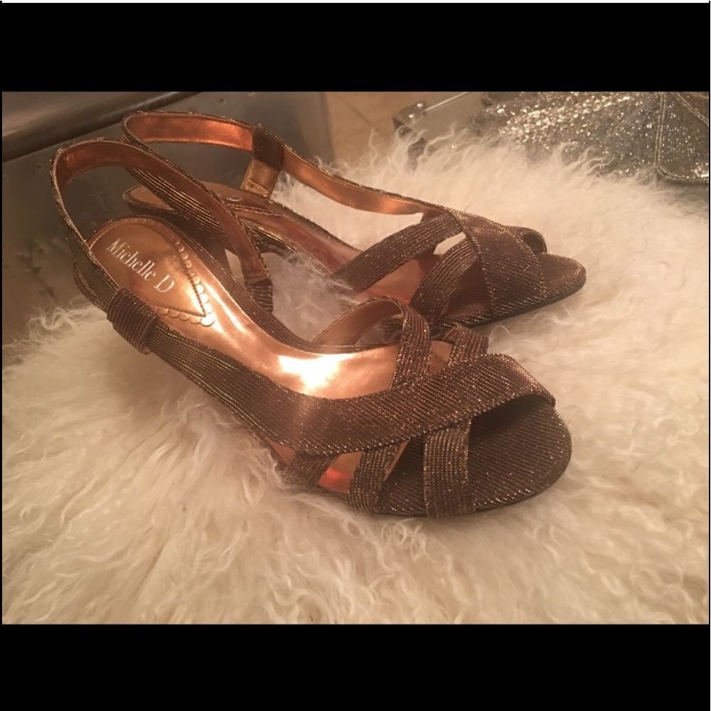 Gorgeous Heel Slippers in Bronze Crusted Shimmer - Picture 5 of 8